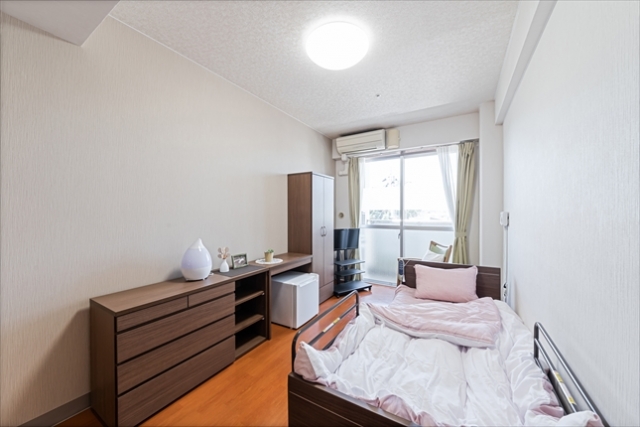 高齢者介護における「お泊りデイサービス」とは？短期宿泊サービスの特徴