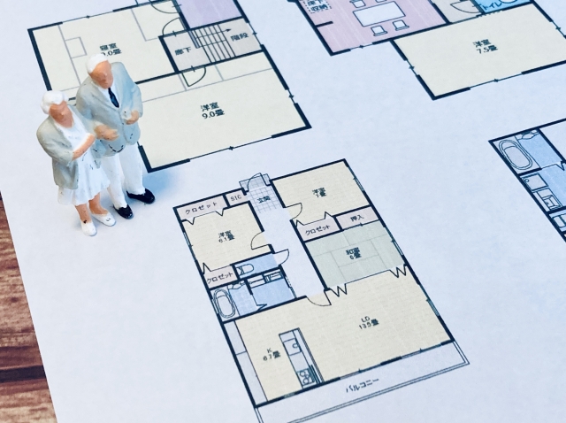 高齢者の単独世帯が考えたい「住み替え」という選択肢ー安心して暮らし続けるためのポイント